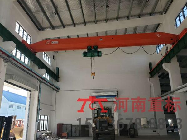 3噸懸掛式行車中聯(lián)軸器的安全檢查工作