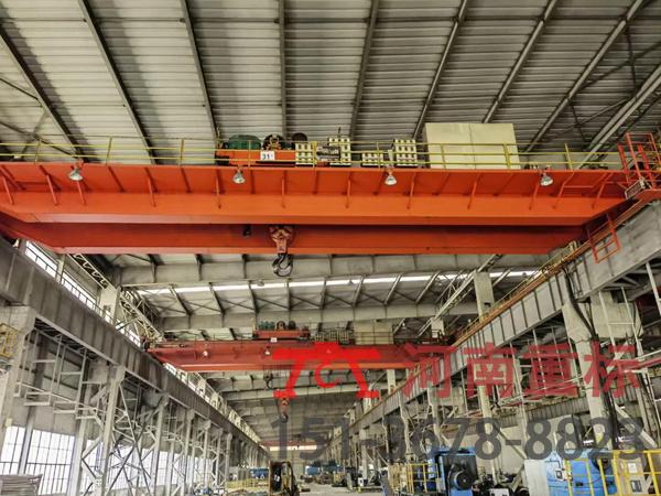 詳細介紹冶金行車在高溫環(huán)境下的特殊設計